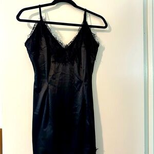 Fashion Nova black lace dress size medium